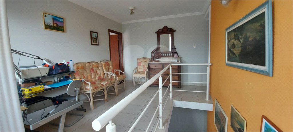 Sobrado à venda com 3 quartos, sendo 1 suíte,  em Vila Mogilar, Mogi das Cruzes, SP