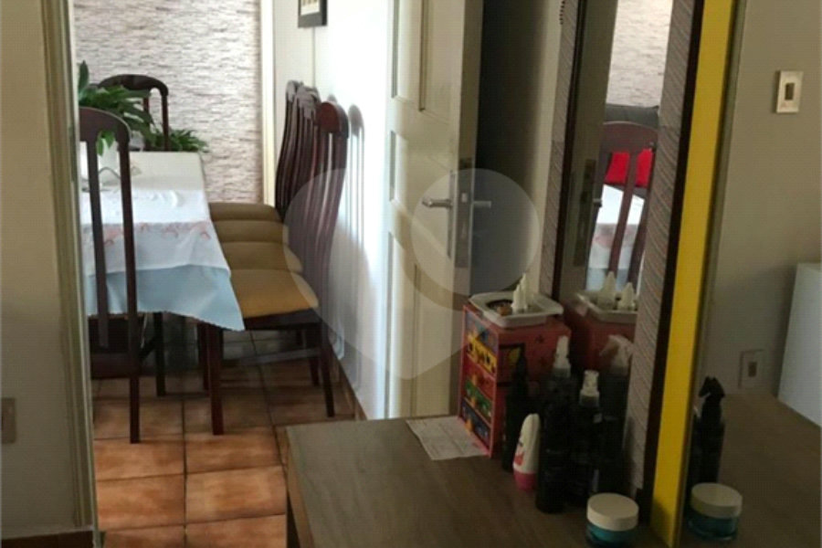 Sobrado à venda com 10 quartos, sendo 2 suítes, em Pirituba, São Paulo, SP