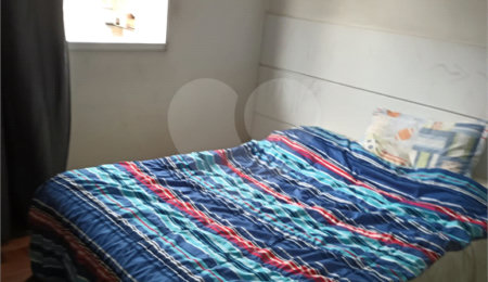Casa à venda com 3 quartos, sendo 1 suíte,  em Parque Peruche, São Paulo, SP