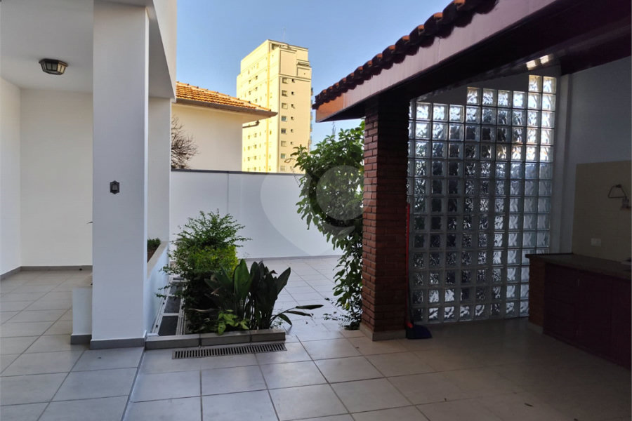 Sobrado à venda com 4 suítes em Santana, São Paulo, SP