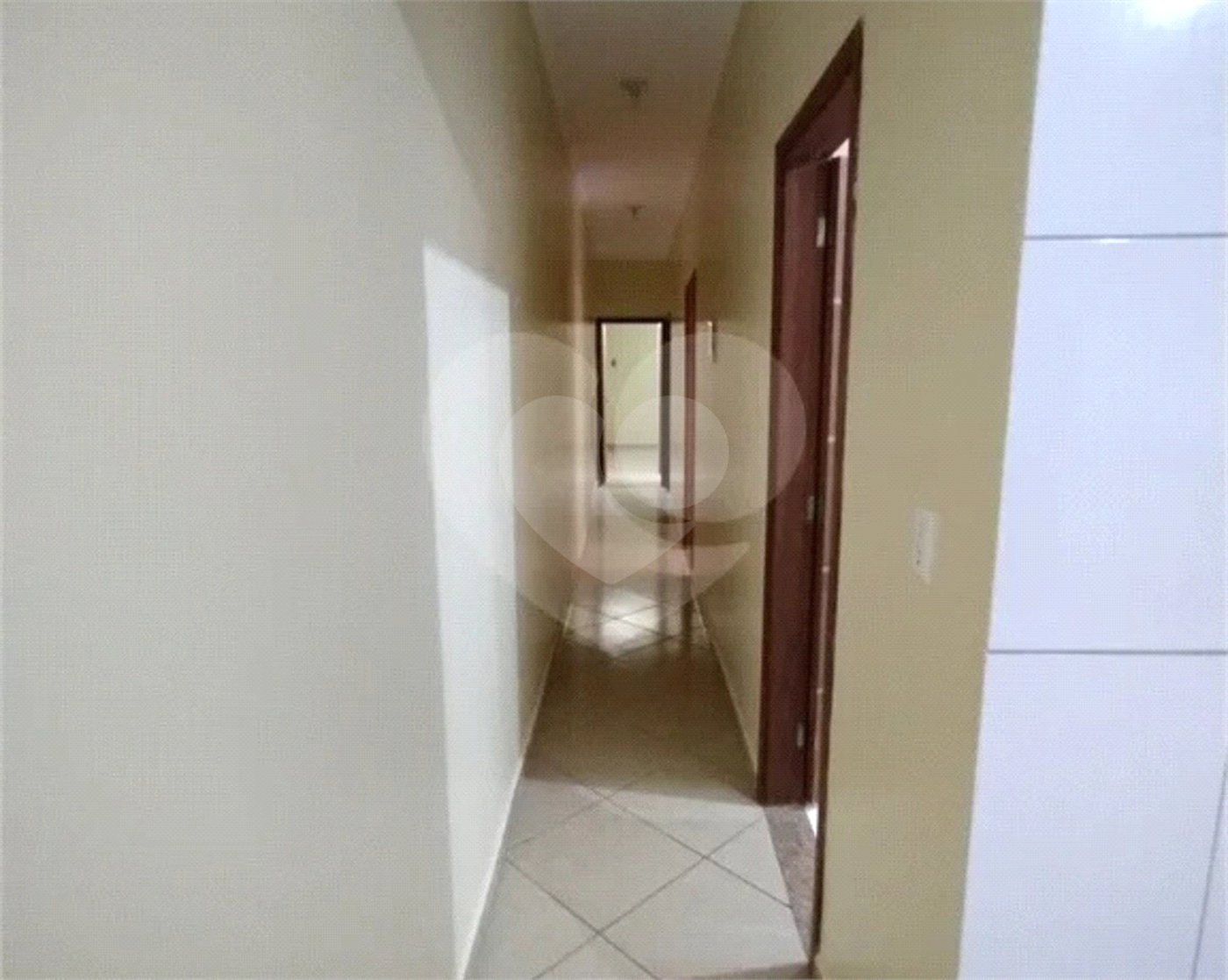 Casa à venda com 3 quartos, sendo 1 suíte,  em Parque Atenas do Sul, Itapetininga, SP
