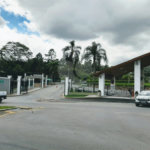 Casa à venda ou para alugar com 3 quartos, sendo 1 suíte, no condomínio Alpes de Caieiras, Caieiras - SP