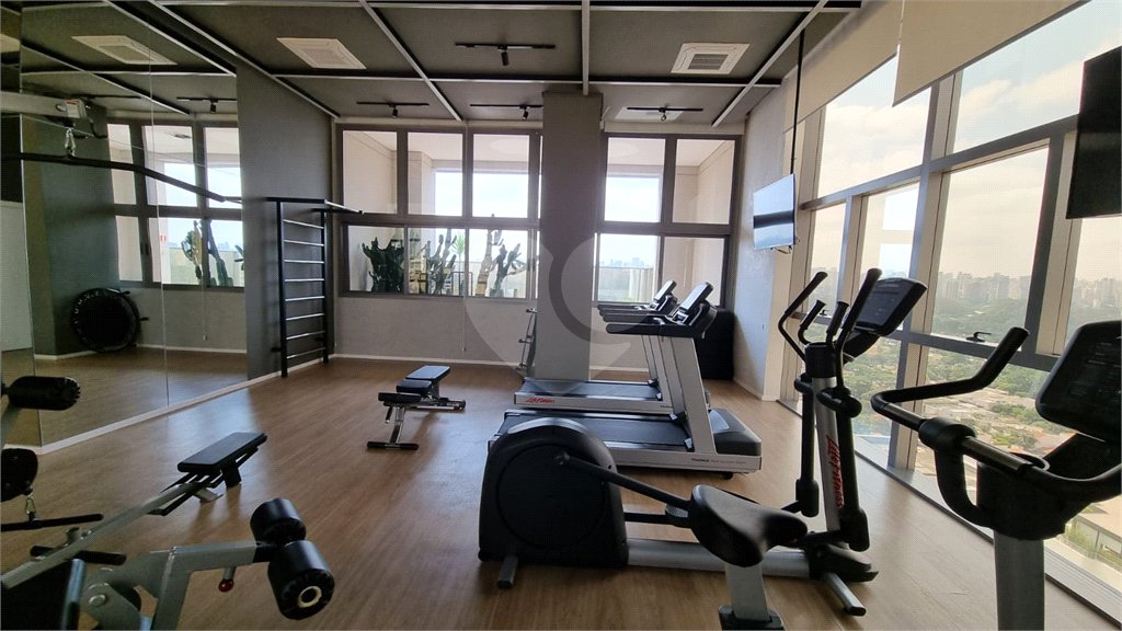 Apartamento à venda com 2 quartos, sendo 1 suíte, em Vila Nova Conceição, São Paulo, SP