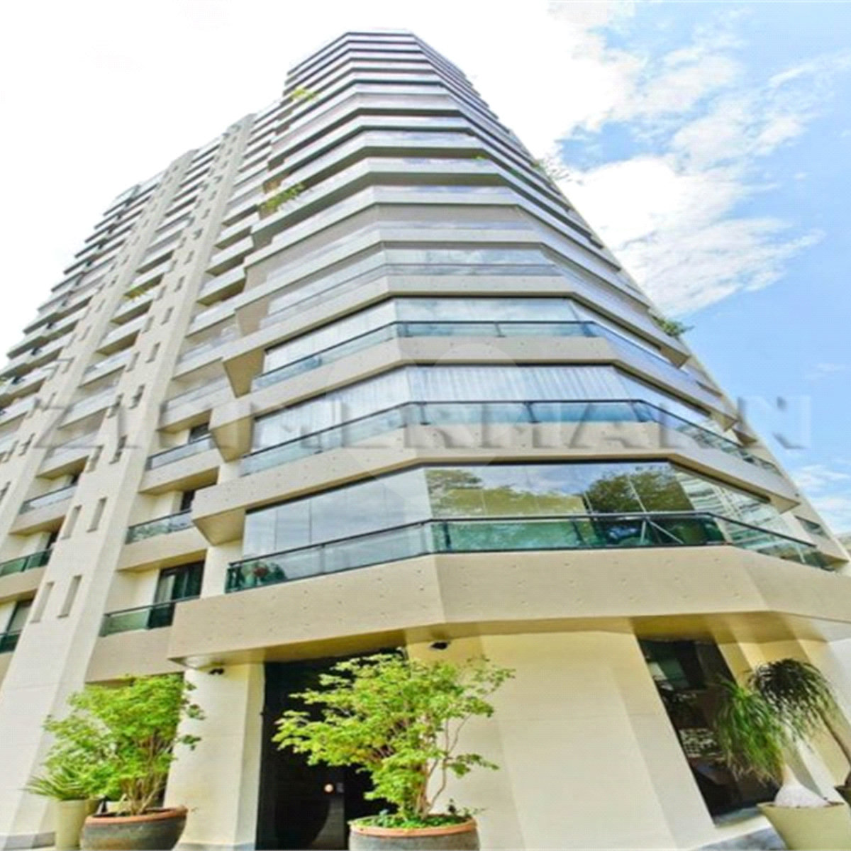 Apartamento à venda com 4 suítes em Itaim Bibi, São Paulo, SP