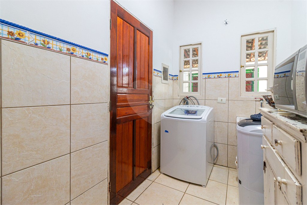 Casa à venda com 3 quartos, sendo 1 suíte,  em Chácara Monte Alegre, São Paulo, SP