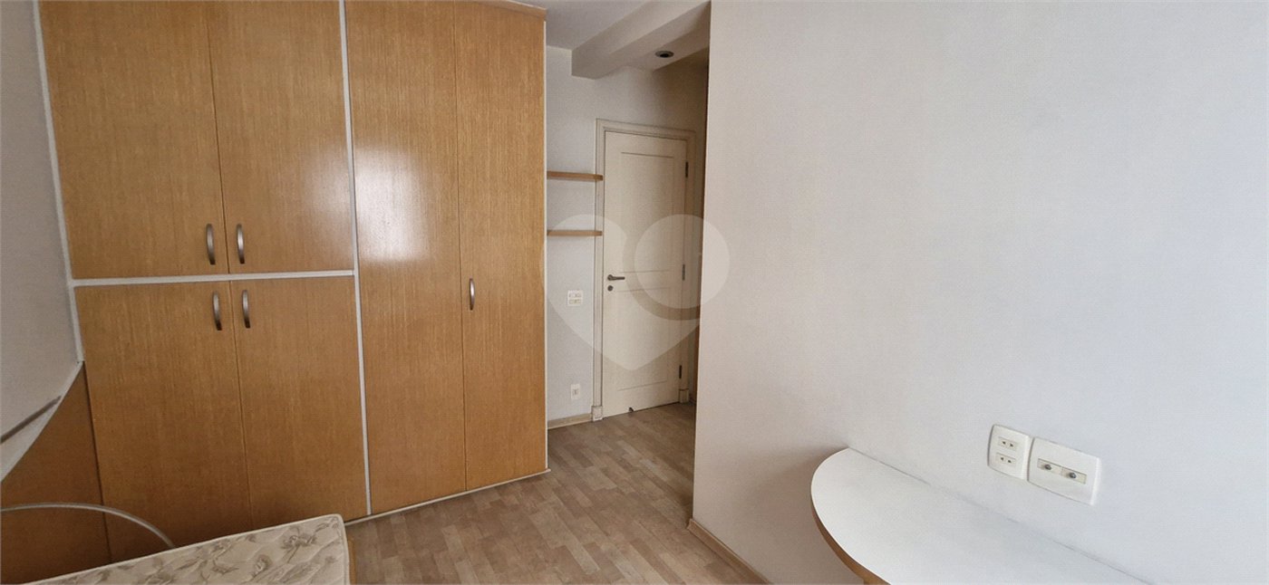 Apartamento à venda com 4 quartos, sendo 3 suítes, em Santa Cecília, São Paulo, SP