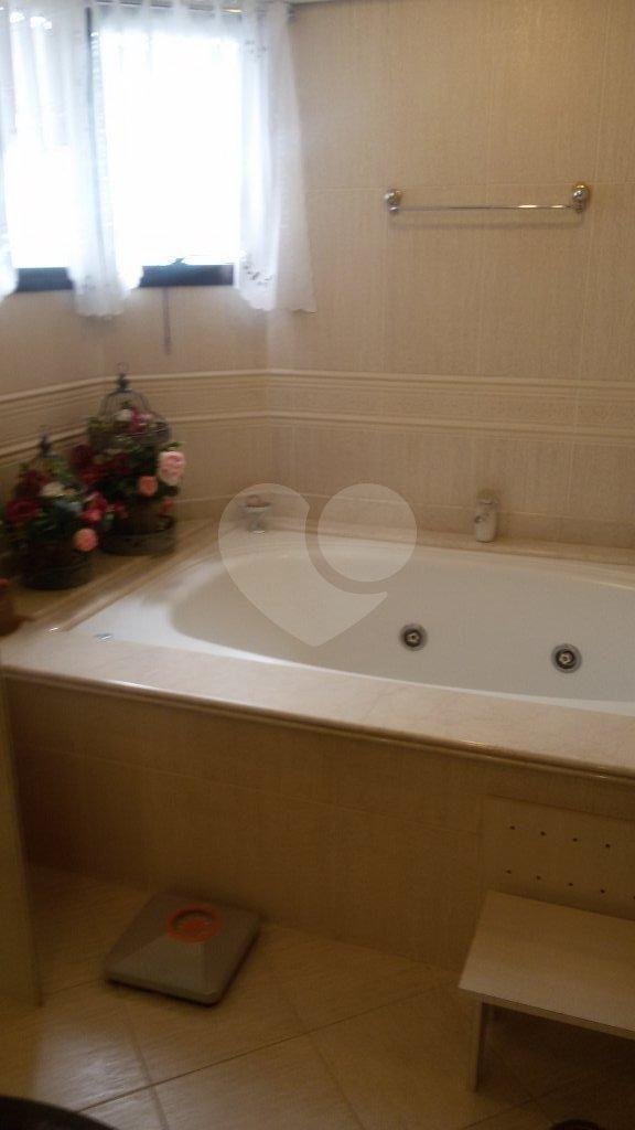 Apartamento à venda com 3 suítes em Vila Ester (zona Norte), São Paulo, SP