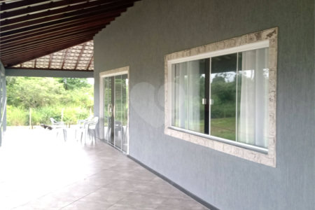 Chácara à venda com 3 quartos, sendo 1 suíte, em Área Rural de São Pedro da Aldeia, São Pedro da Aldeia, RJ