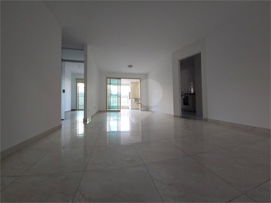 Apartamento à venda com 3 quartos, sendo 1 suíte, em Santana, São Paulo, SP