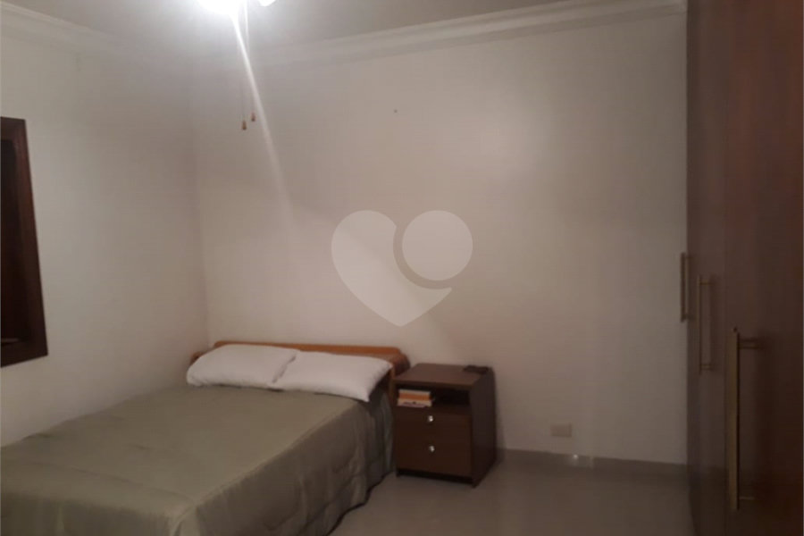 Sobrado à venda com 6 quartos, sendo 5 suítes, em Tremembé, São Paulo, SP