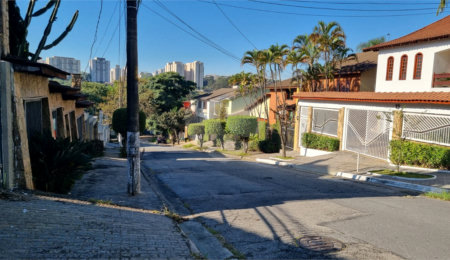 Sobrado para alugar com 4 suítes em City América, São Paulo, SP