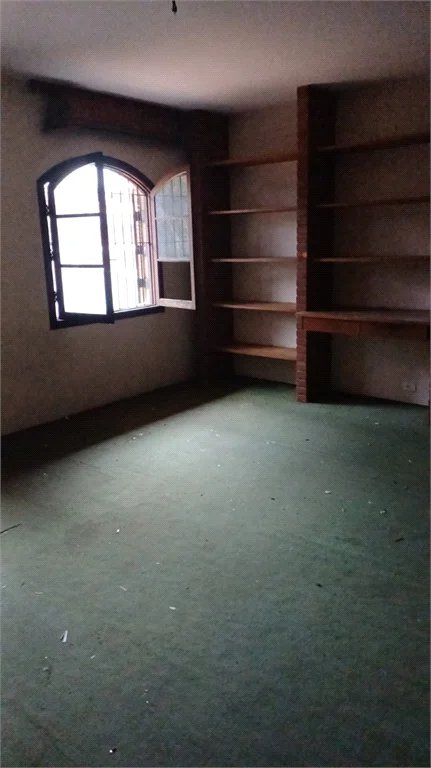 Sobrado à venda ou para alugar com 5 quartos, sendo 1 suíte,  em Vila Ida, São Paulo, SP