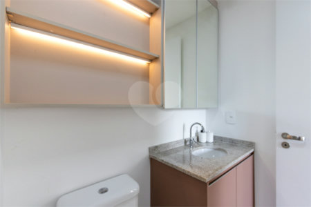 Apartamento à venda ou para alugar com 1 suíte em Vila Nova Conceição, São Paulo, SP