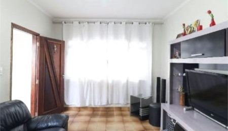 Sobrado à venda com 3 quartos, sendo 1 suíte,  em Vila Constança, São Paulo, SP