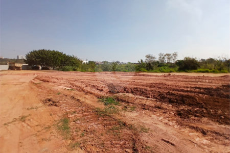 Terreno à venda em Jardim Terceiro Centenário, Atibaia, SP