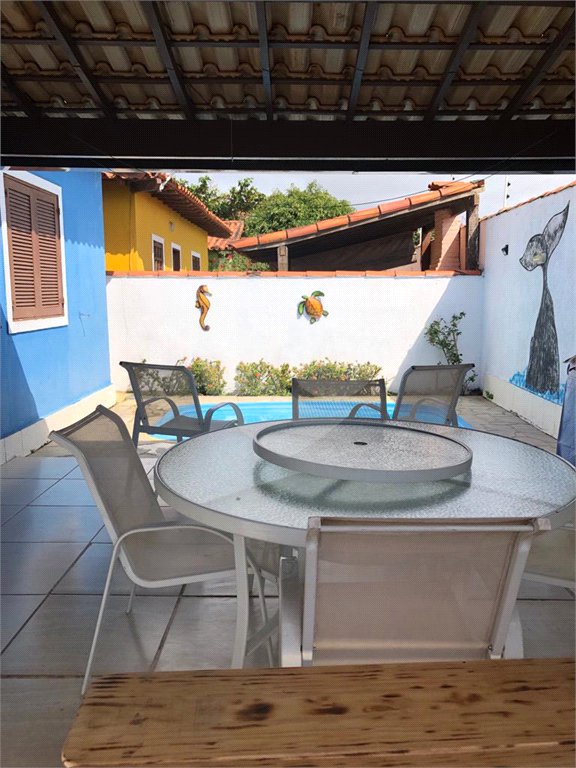 Casa à venda com 3 quartos, sendo 1 suíte,  em Praia Rasa, Armação dos Búzios, RJ