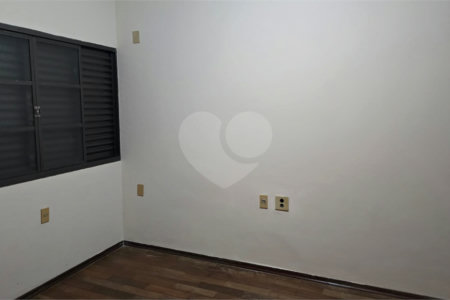 Casa à venda ou para alugar com 4 quartos, sendo 2 suítes, em Jardim Morumbi, Araraquara, SP