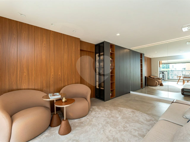 Apartamento à venda com 3 suítes em Jardim Prudência, São Paulo, SP