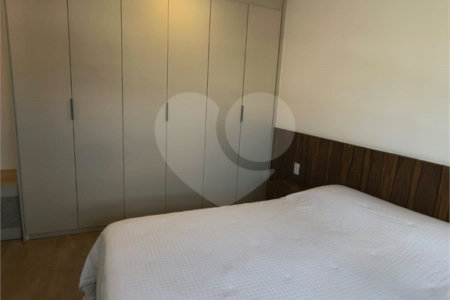 Apartamento à venda com 2 quartos, sendo 1 suíte,  em Jardim Caravelas, São Paulo, SP