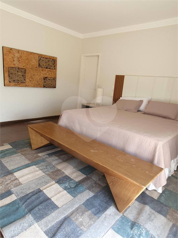 Casa à venda com 5 quartos, sendo 4 suítes, no condomínio Sol Vinhedo, Vinhedo - SP