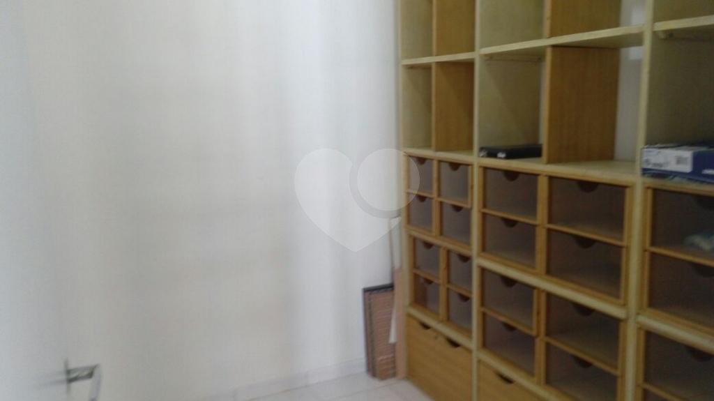 Apartamento à venda com 3 quartos, sendo 1 suíte,  em Campo Belo, São Paulo, SP