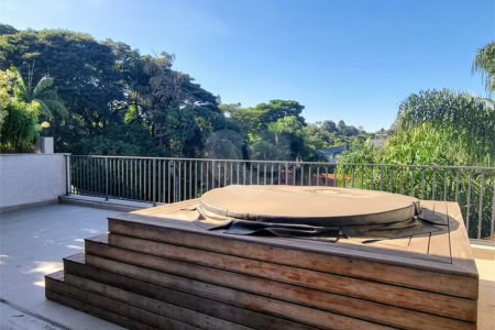 Casa à venda com 3 suítes no condomínio Casa Jardim Campo Belo, São Paulo - SP