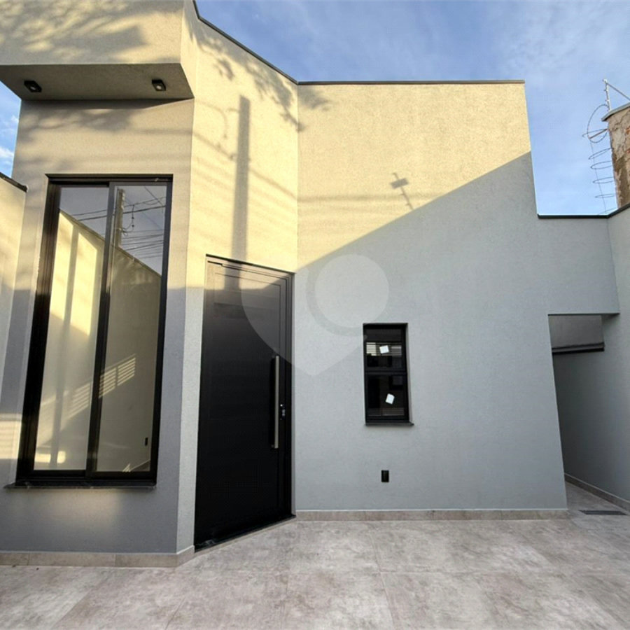 Casa à venda com 2 quartos, sendo 1 suíte, em Jardim Santa Marta III, Salto, SP
