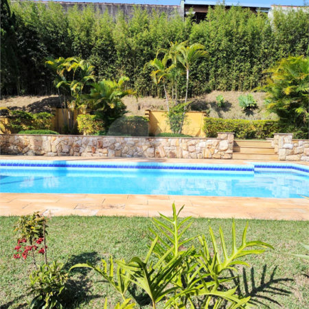 Casa à venda com 5 suítes no condomínio Estância Marambaia, Vinhedo - SP