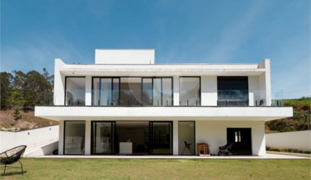 Casa à venda com 3 quartos, sendo 2 suítes,  no condomínio Morada do Sol, Mairiporã - SP