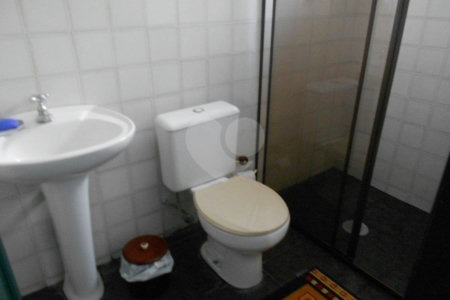 Sobrado à venda com 3 quartos, sendo 1 suíte, em Granja Julieta, São Paulo, SP