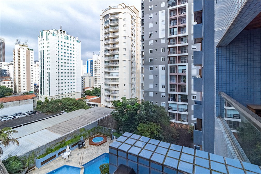 Apartamento à venda com 2 quartos em Pinheiros, São Paulo, SP
