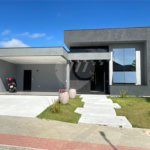 Casa à venda com 3 suítes no condomínio Mônaco, São José dos Campos - SP
