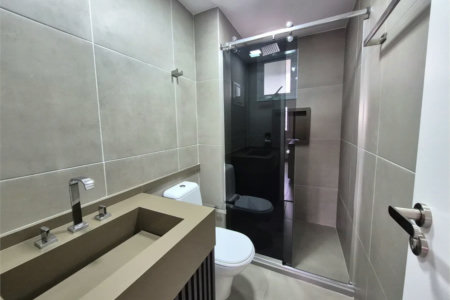 Apartamento à venda com 4 quartos, sendo 2 suítes,  em Jardim Vazani, São Paulo, SP