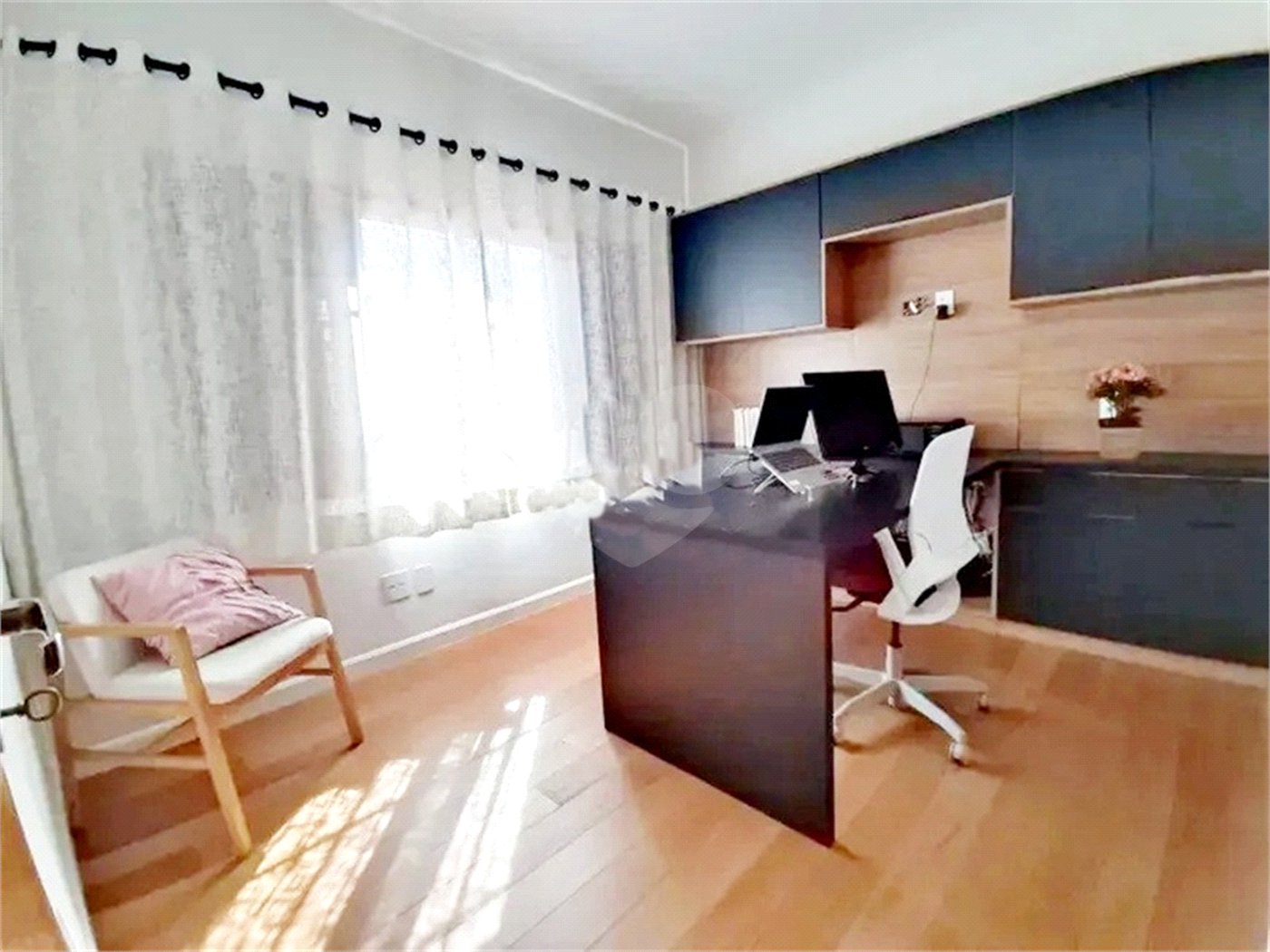 Casa à venda com 3 quartos, sendo 1 suíte,  em Parada Inglesa, São Paulo, SP