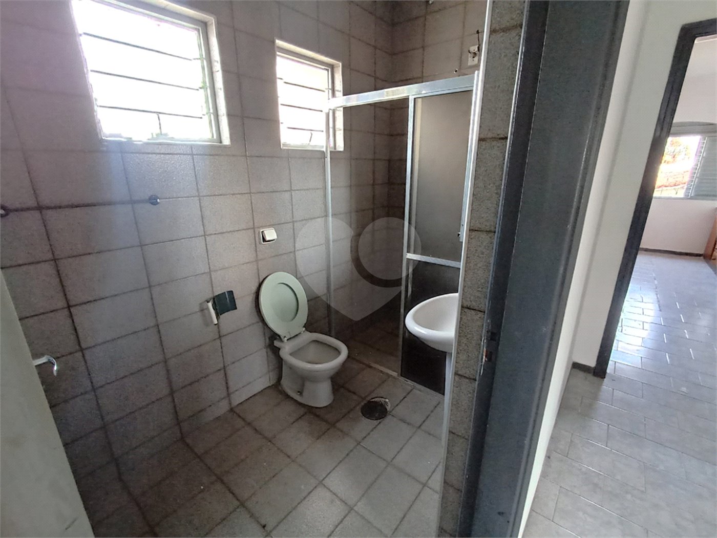 Casa à venda ou para alugar com 6 quartos, sendo 2 suítes, em Jardim Itália, Itapetininga, SP