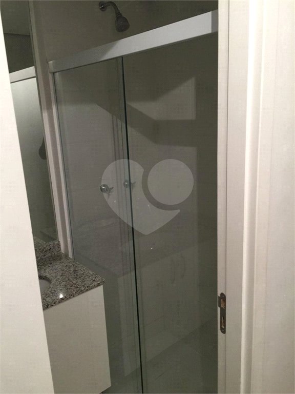 Apartamento à venda com 3 quartos, sendo 1 suíte,  em Jardim Parque Morumbi, São Paulo, SP