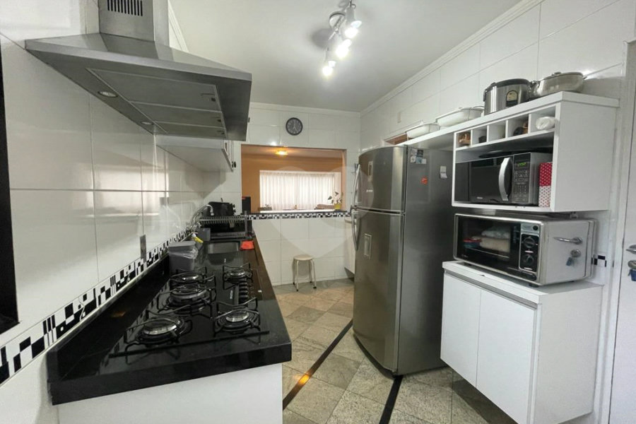 Apartamento à venda com 3 quartos, sendo 1 suíte, em Santana, São Paulo, SP
