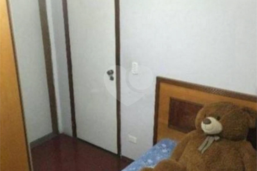 Sobrado à venda com 6 quartos em Cangaíba, São Paulo, SP
