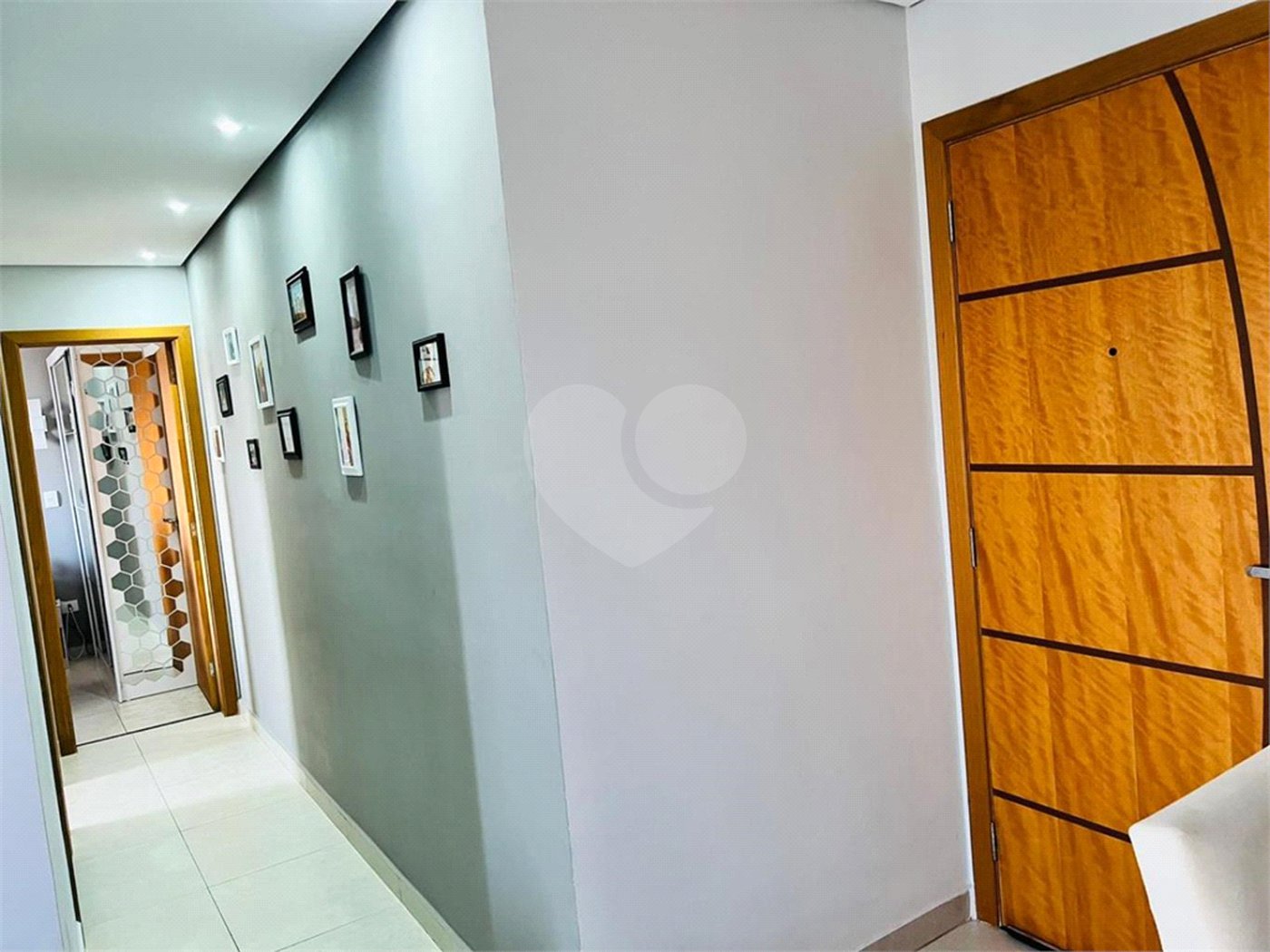 Apartamento à venda com 2 quartos, sendo 1 suíte,  em Vila Guilherme, São Paulo, SP