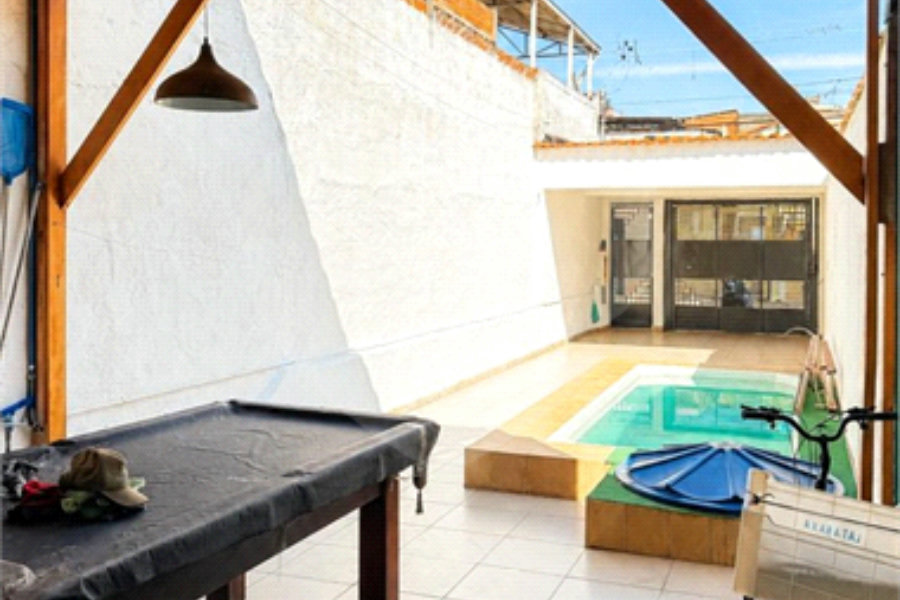 Casa à venda com 5 quartos, sendo 1 suíte, em Parque Edu Chaves, São Paulo, SP