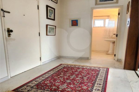 Apartamento à venda com 3 quartos, sendo 1 suíte, em Jardim Paulista, São Paulo, SP