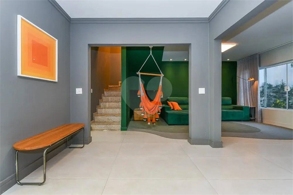 Sobrado à venda com 4 quartos, sendo 1 suíte, em Vila Cruzeiro, São Paulo, SP