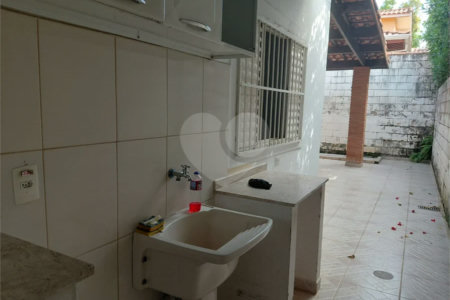 Casa térrea com 2 dormitórios à venda, por R$ 635.000,00 no condomínio Moradas de Itaici, em Indaiatuba/SP.