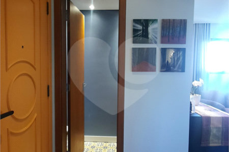 Apartamento à venda com 4 quartos, sendo 2 suítes, em Morumbi, São Paulo, SP