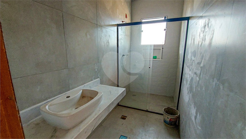 Casa à venda com 3 quartos, sendo 1 suíte, no condomínio Residencial Fazenda Alta Vista, Salto de Pirapora - SP