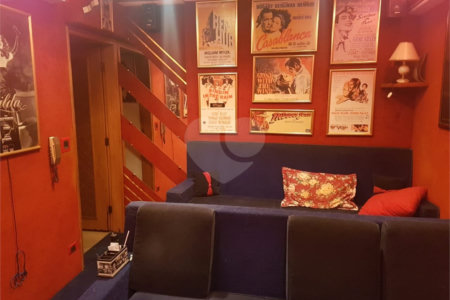Sobrado à venda com 4 quartos em Santana, São Paulo, SP