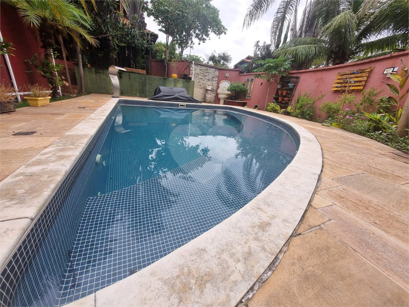 Casa à venda com 3 quartos, sendo 1 suíte, no condomínio Ibiti do Paço, Sorocaba - SP
