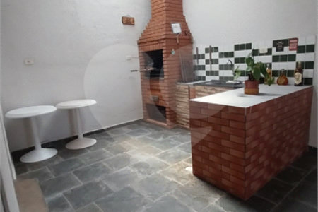 Sobrado à venda com 3 quartos em Vila Analia, São Paulo, SP
