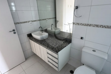 Apartamento à venda com 3 quartos, sendo 1 suíte,  em Jardim Nova Era, Salto, SP