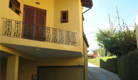 Casa à venda com 4 quartos, sendo 2 suítes,  no condomínio Estância Marambaia, Vinhedo - SP